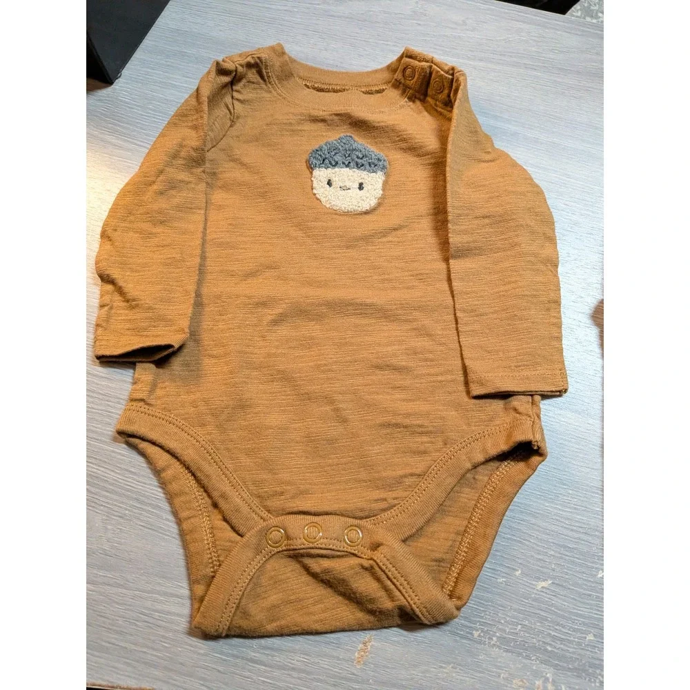 Carters Baby 2 Piece Set Brown Acorn Bodysuit and Cream Cargo Jogger Pants
